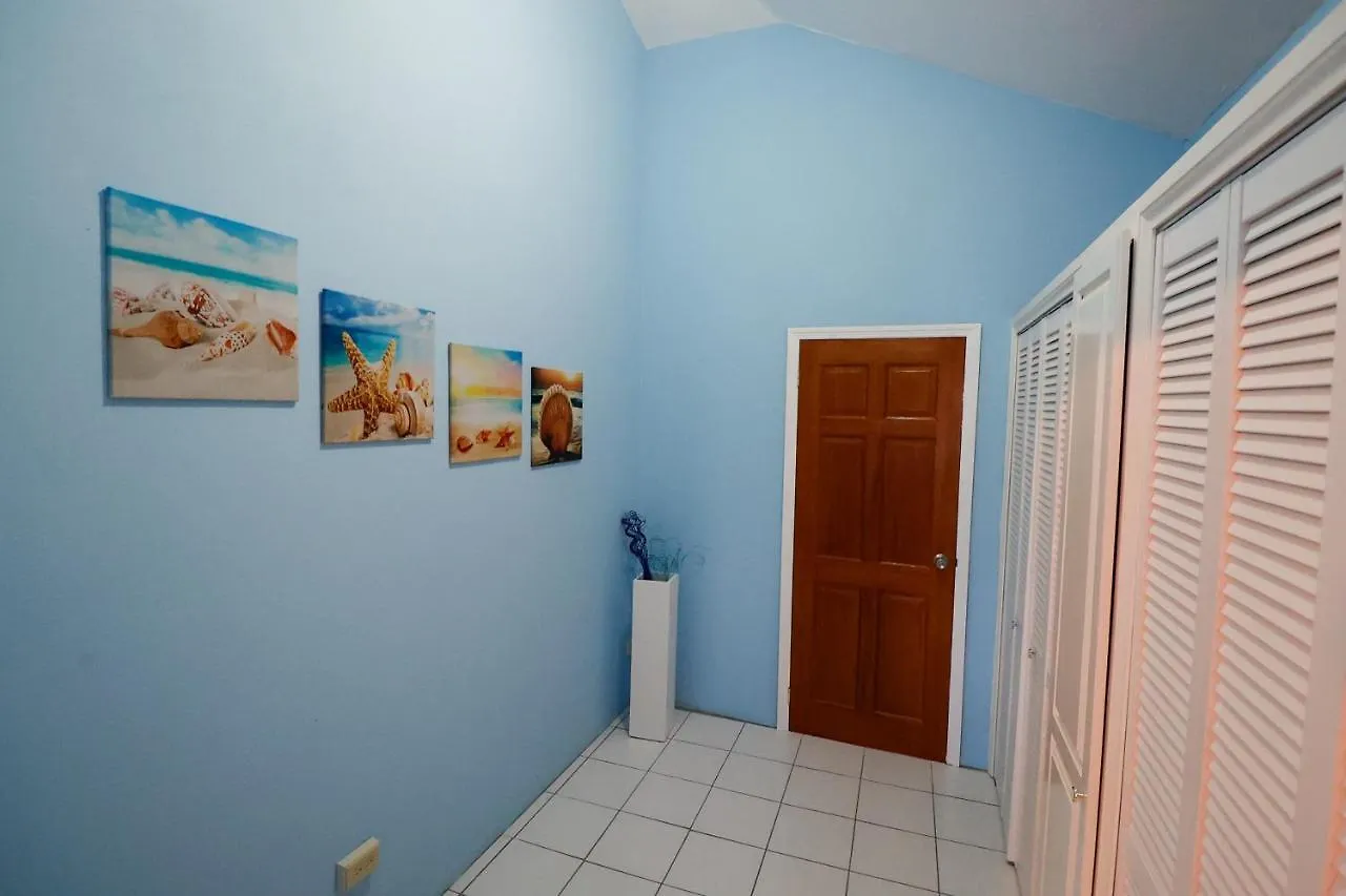 לינה וארוחת בוקר דה ואלי C&D Residential Penthouse